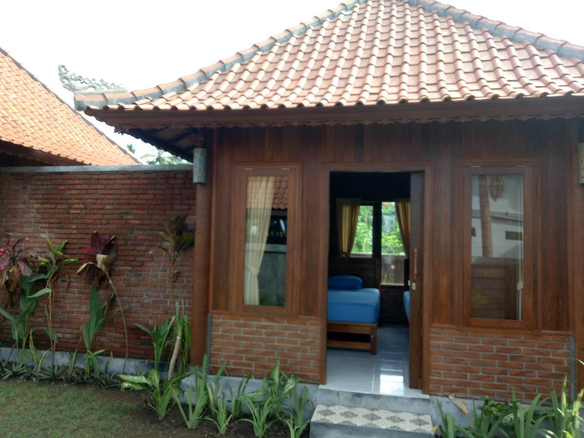 Khalisha Villa Airsatang Exteriör bild